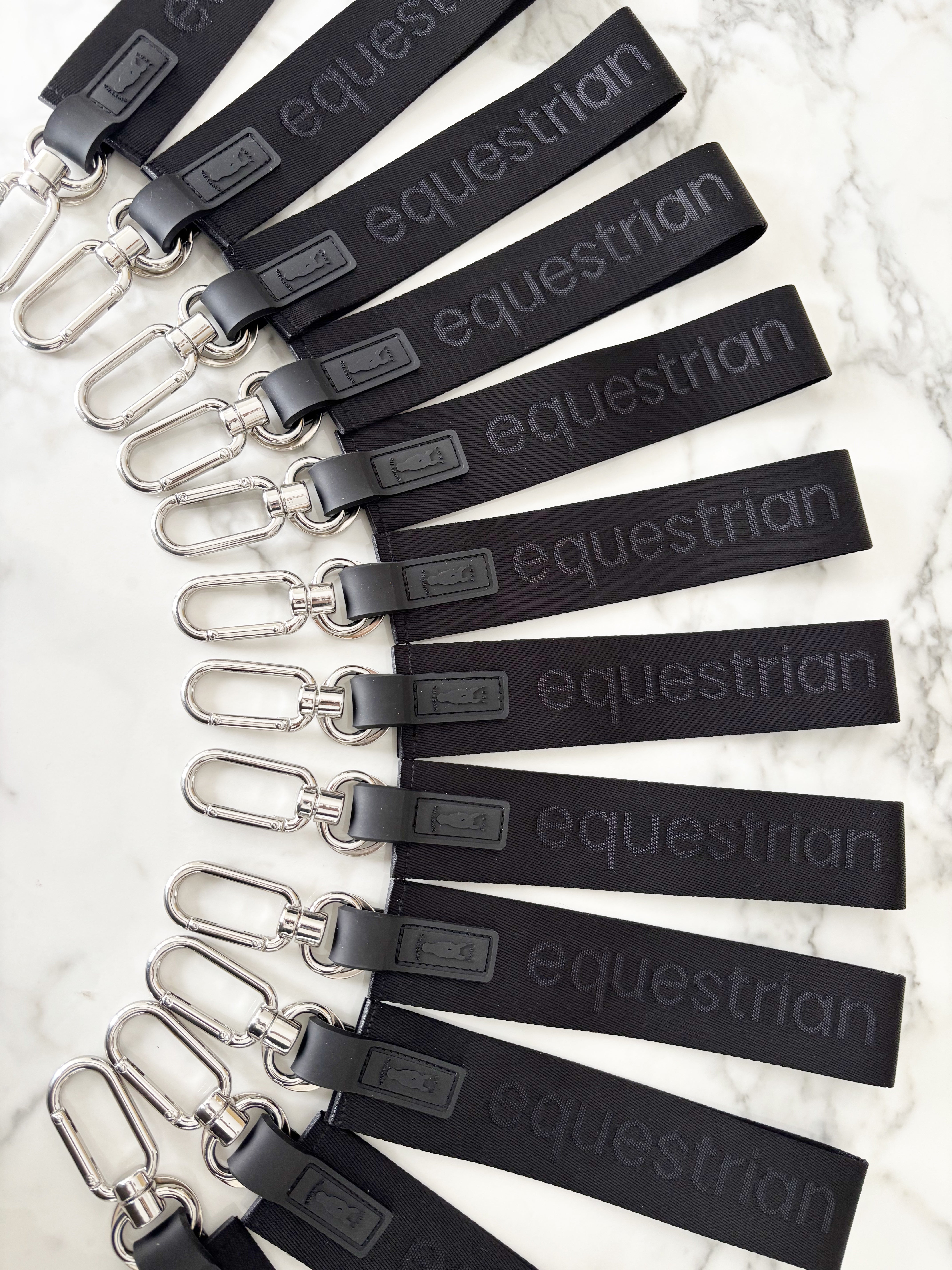 The Luxy Essential Clip – Luxy Charms