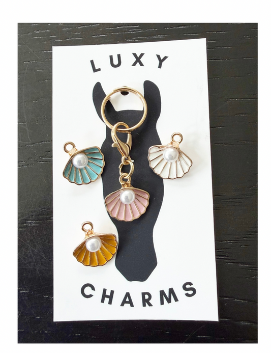 Sea Shell with Pearl