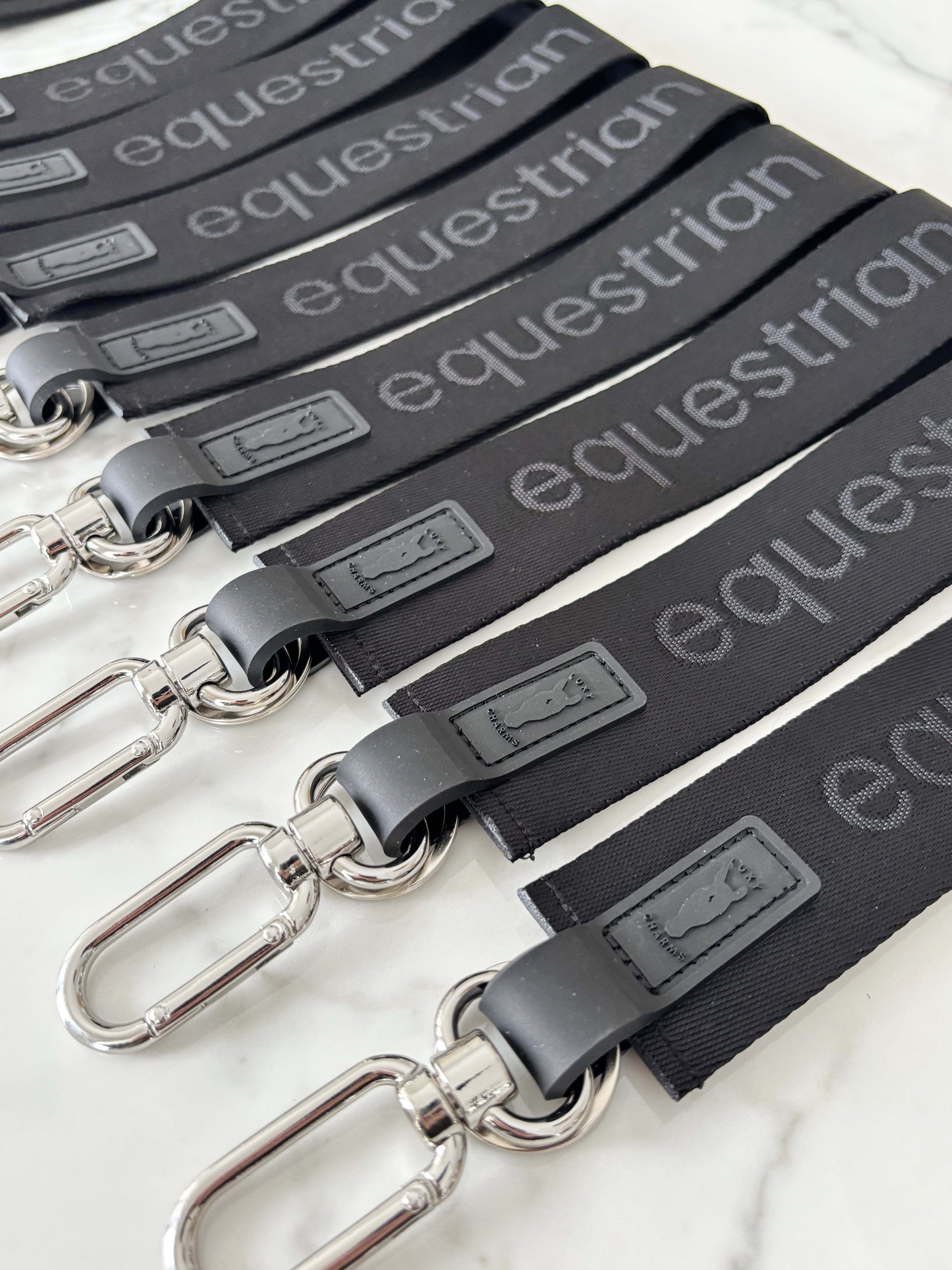 The Luxy Essential Clip – Luxy Charms